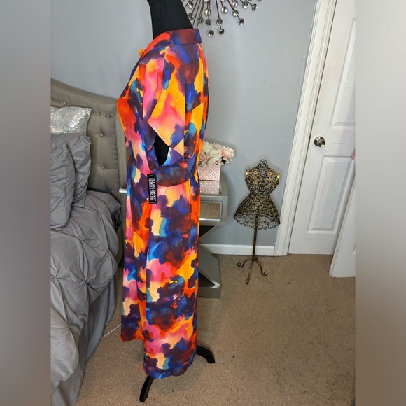 Multicolor midi skater dress with tie detail from NY&Co. - NWT - Picture 4 of 5